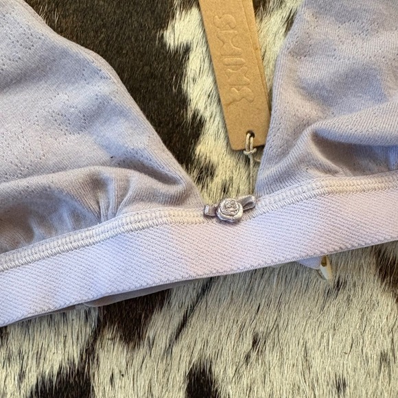 SKIMS Pointelle Cotton Rib Plunge Bralette Logo Size Large NWT Lavender Purple - Picture 2 of 6